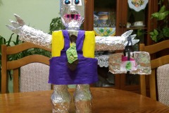 1587667797382197376459-1